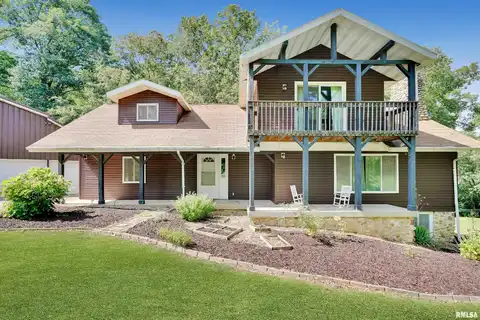 21210 E SILVER CREEK Road, Farmington, IL 61531