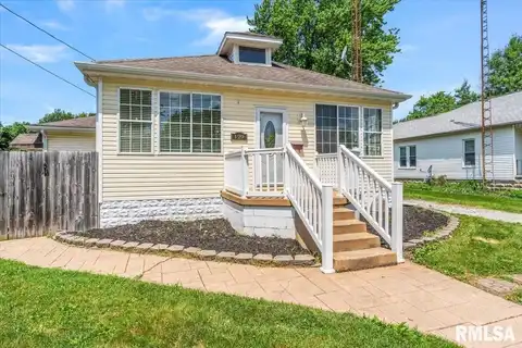 129 S Ring Street, Virden, IL 62690