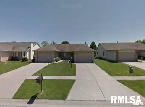 212 EAGLE RIDGE Court, Chatham, IL 62629