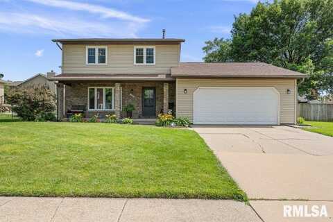 711 W HICKORY Street, Eldridge, IA 52748
