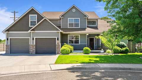327 Palm Dr, Richland, WA 99352