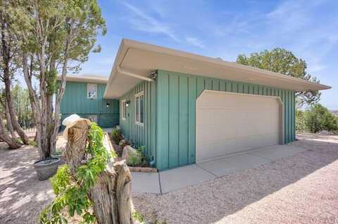 452 S Siesta Ln, Pueblo West, CO 81007