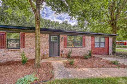 5197 Avenida Del Fuego, Pace, FL 32571