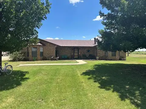 1427 County Rd 132, Snyder, TX 79549