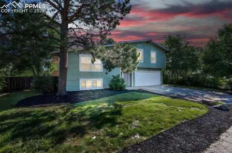 2660 Sunbird Drive, Colorado Springs, CO 80918