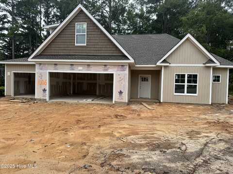 1006 E Prospect Avenue, Raeford, NC 28376
