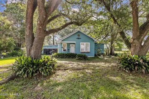 220 S Vivian Avenue, Eunice, LA 70535