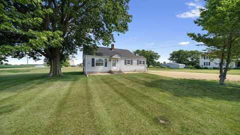 3006 E Holcomb, OREGON, IL 61061