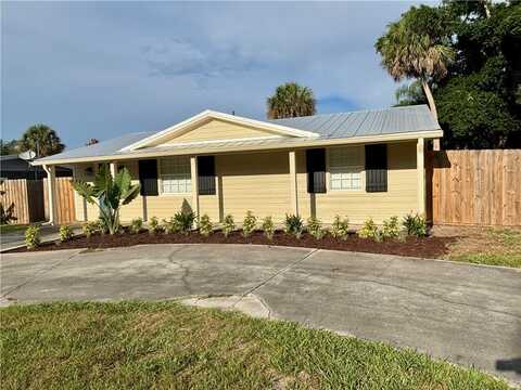 856 28th Avenue, Vero Beach, FL 32960