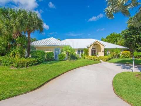 1345 Spanish Lace Lane, Vero Beach, FL 32963