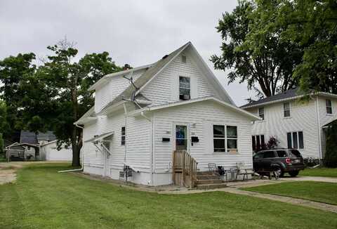 183 N MAIN Street, CLINTONVILLE, WI 54929