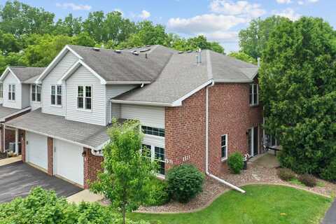 2571 TELLURIDE Trail, GREEN BAY, WI 54313