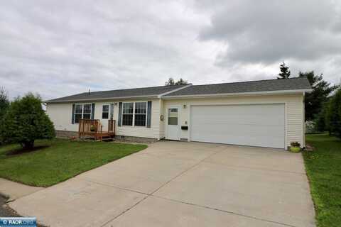 117 Boulder Blvd, Gilbert, MN 55741