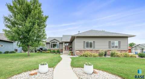 1712 S Kinderhook Ave, Sioux Falls, SD 57106