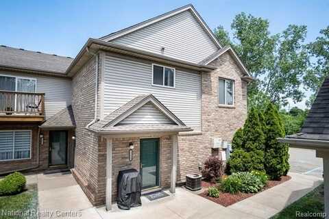 2190 Frazho Road, Warren, MI 48091