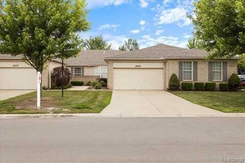 17703 Pleasant Valley Drive, Macomb, MI 48044