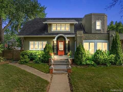 35021 Chestnut Street, Wayne, MI 48184