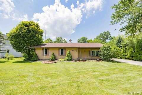 21128 Middlebelt Road, New Boston, MI 48164