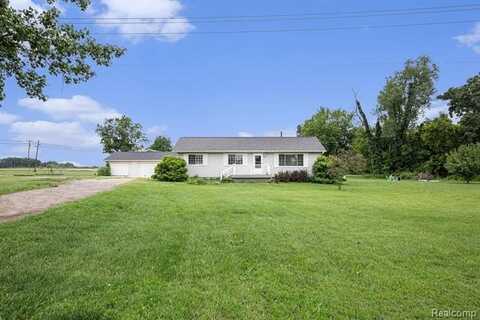 11508 Grand Blanc Road, Gaines, MI 48436