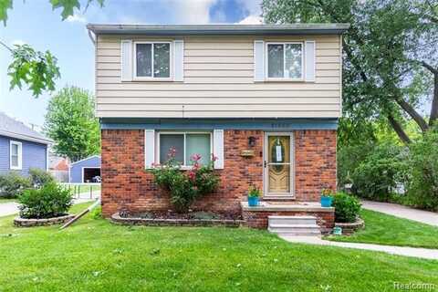 21809 Elizabeth Street, Saint Clair Shores, MI 48080