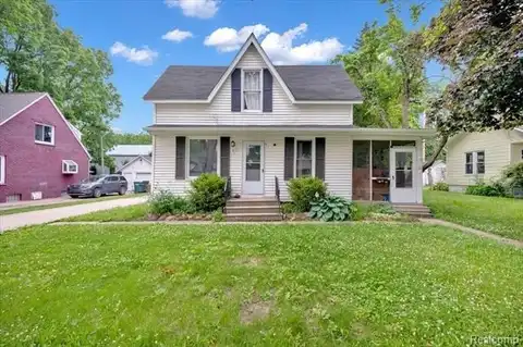 1232 N Saginaw Street, Lapeer, MI 48446