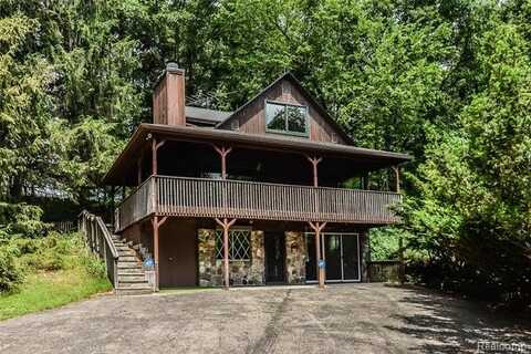 17750 DEXTER Trail, Gregory, MI 48137