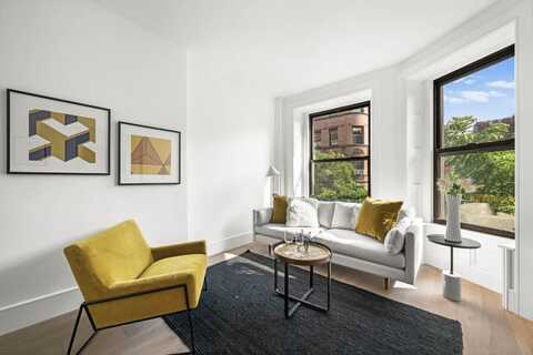 109 West 82nd Street, New York, NY 10024