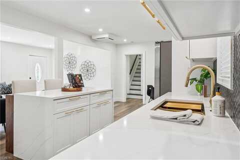 5509 Hampton Boulevard, Norfolk, VA 23508