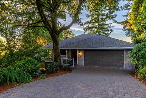 2 NANSEN SUMMIT, Lake Oswego, OR 97035