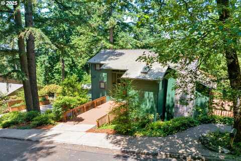 3574 SPRING BLVD, Eugene, OR 97405