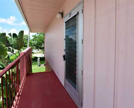 2 Golfs Edge, West Palm Beach, FL 33417