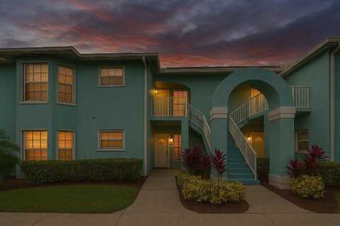 1106 SW Swan Lake Circle, Port Saint Lucie, FL 34986