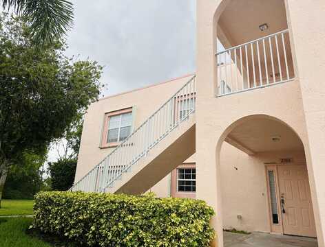 2088 SE Wild Meadow Circle, Port Saint Lucie, FL 34952