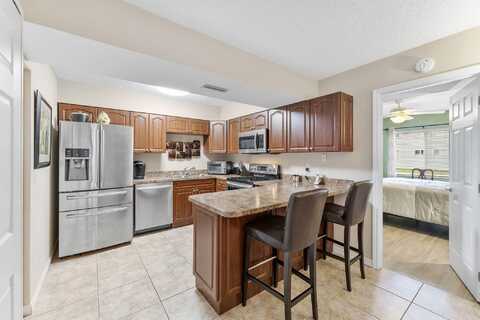 112 SE Village Drive, Port Saint Lucie, FL 34952