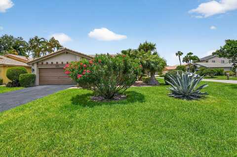 5743 Lakeview Mews Circle, Boynton Beach, FL 33437