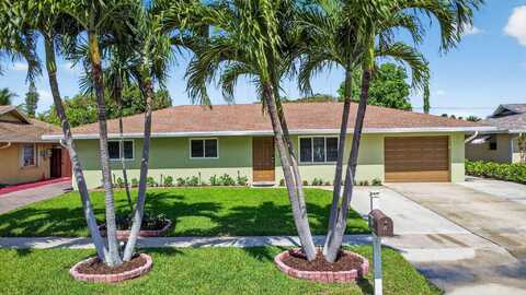 735 La Costa Way, Lantana, FL 33462