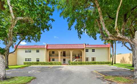 198 Lake Frances Drive, West Palm Beach, FL 33411
