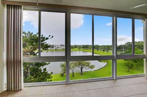 4002 Ainslie A, Boca Raton, FL 33434
