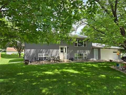 100 2nd Street, Holdingford, MN 56340