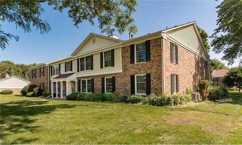 2051 Carriage Drive SW, Rochester, MN 55902
