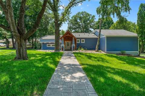 10727 Braewood Circle, Bloomington, MN 55437