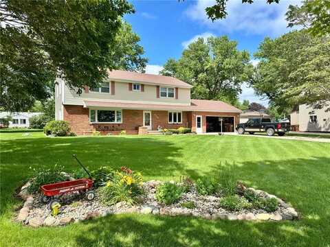 515 2nd Street SW, New Richland, MN 56072