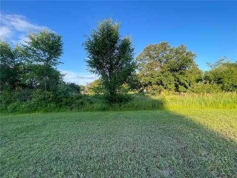 900 6th Avenue NE, Little Falls, MN 56345