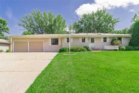 4901 W 99th Street, Bloomington, MN 55437