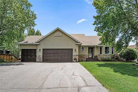 11847 N Meadow Curve, Lindstrom, MN 55045