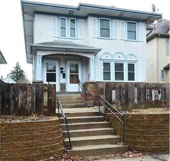 918 Queen Avenue N, Minneapolis, MN 55411
