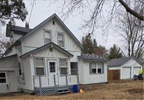667 1st Avenue NW, Forest Lake, MN 55025