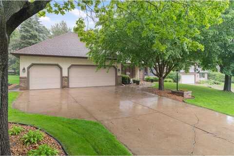 469 Lake Wabasso Court, Shoreview, MN 55126
