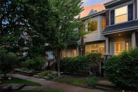 8052 Golden Valley Road, Golden Valley, MN 55427
