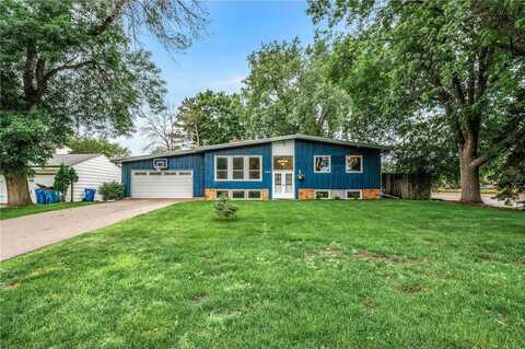 165 Craigbrook Way NE, Fridley, MN 55432